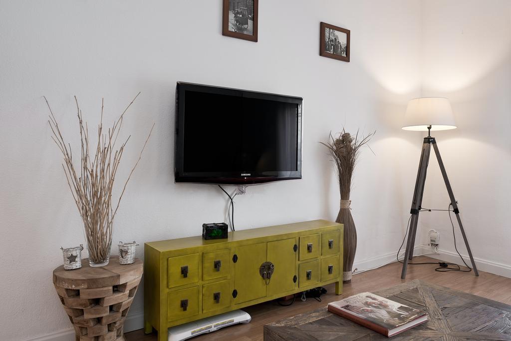 Urbanchicmalaga 3 Bedroom Spacious Quiet Historic Malaga Apt Dış mekan fotoğraf