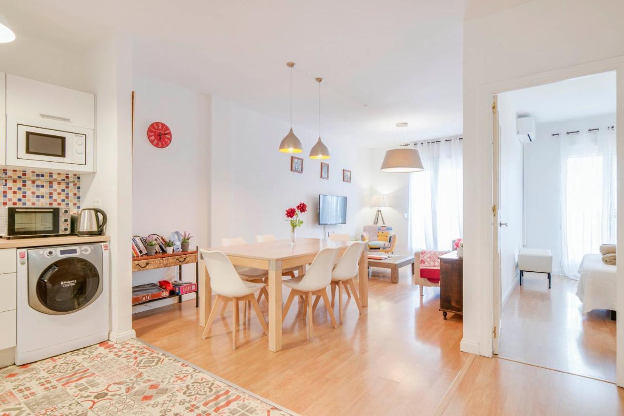 Urbanchicmalaga 3 Bedroom Spacious Quiet Historic Malaga Apt Dış mekan fotoğraf